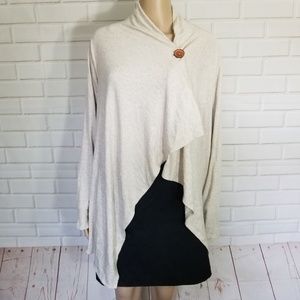 Bobeau Women's Cape Size XL White And Tan